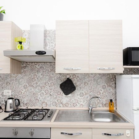 Vivimihome - Crespi House A 3 Minuti Dalla Metro Milan Luaran gambar