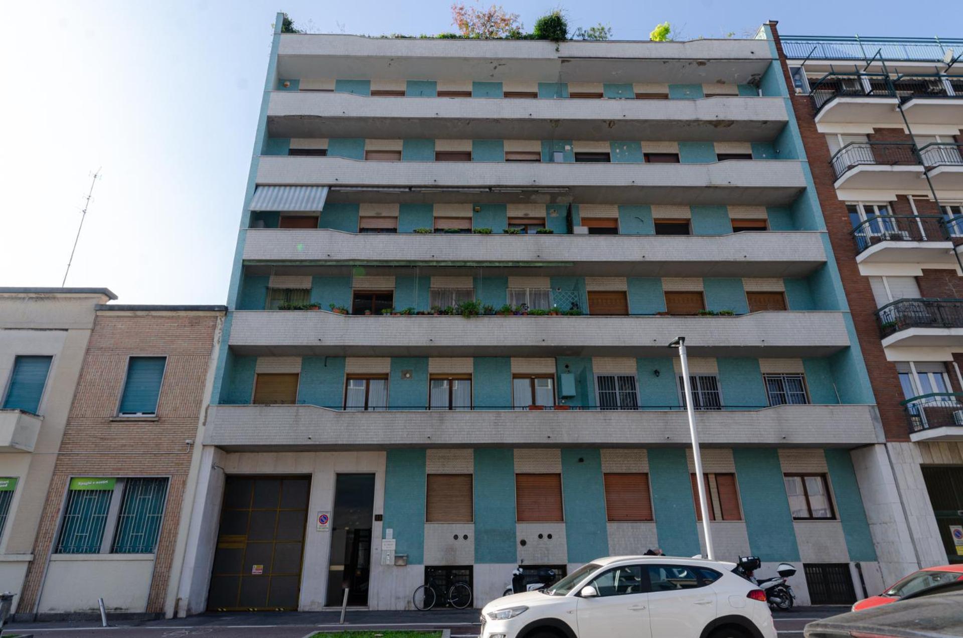 Vivimihome - Crespi House A 3 Minuti Dalla Metro Milan Luaran gambar