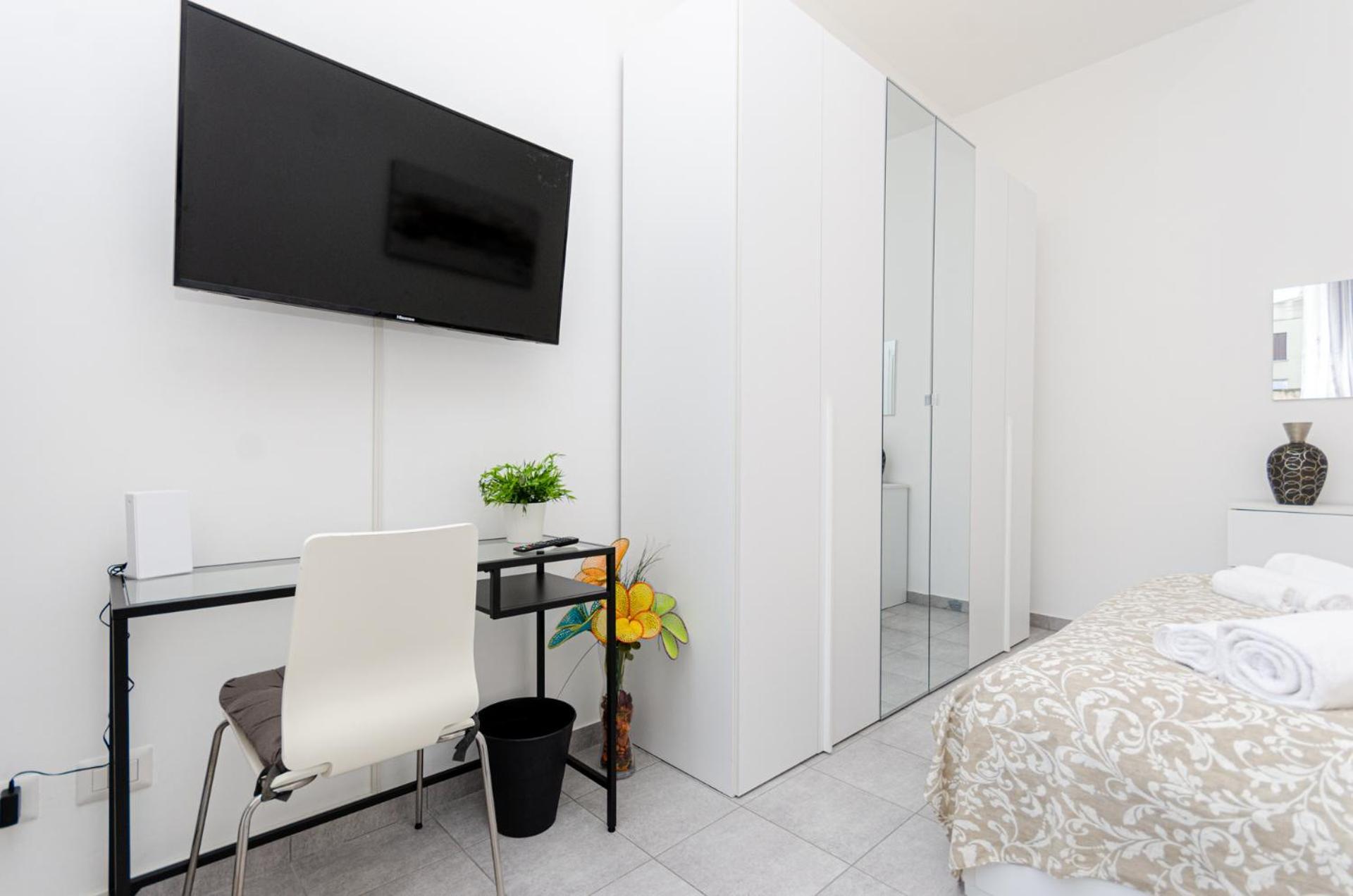 Vivimihome - Crespi House A 3 Minuti Dalla Metro Milan Luaran gambar