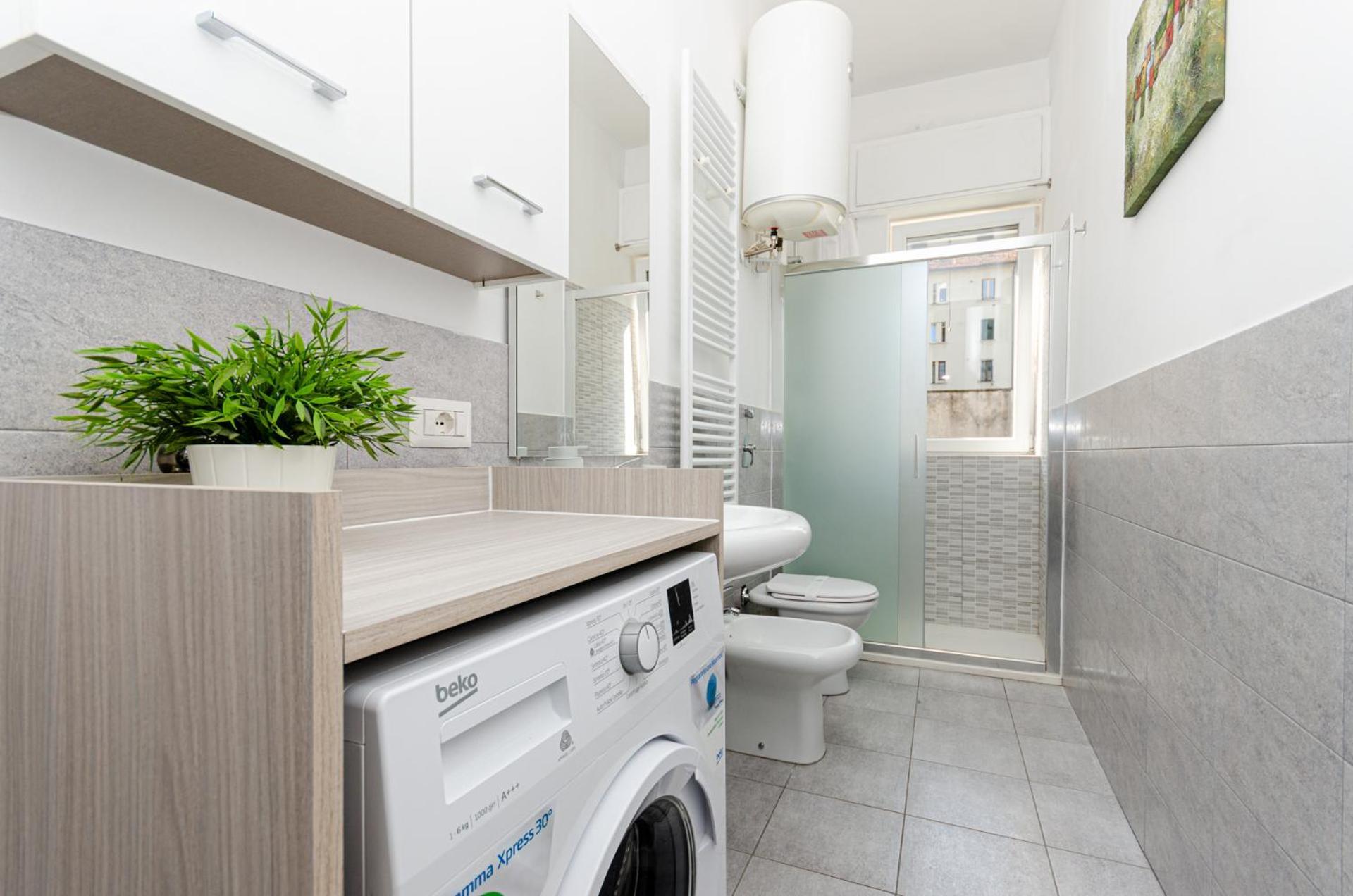 Vivimihome - Crespi House A 3 Minuti Dalla Metro Milan Luaran gambar